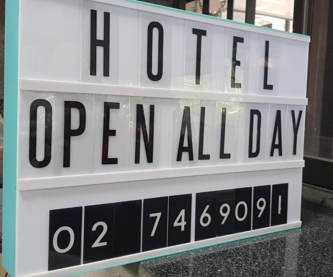 Win Mansion Motel Bangkok Ngoại thất bức ảnh