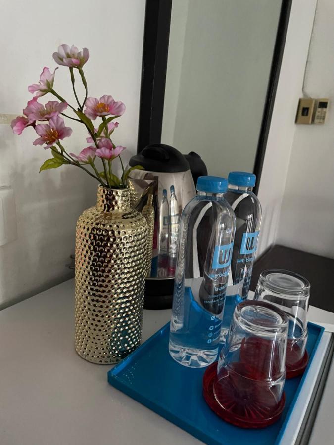 Win Mansion Motel Bangkok Ngoại thất bức ảnh