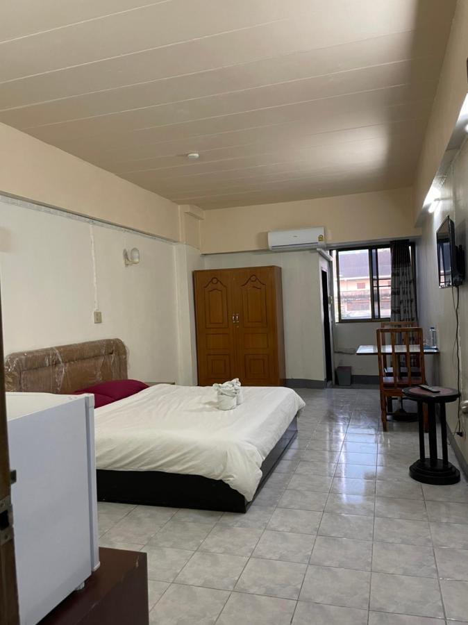 Win Mansion Motel Bangkok Ngoại thất bức ảnh